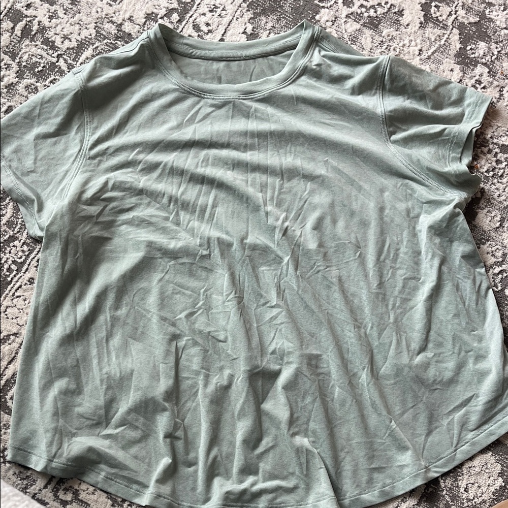 lululemon athletica Light Green Short Sleeve Tee